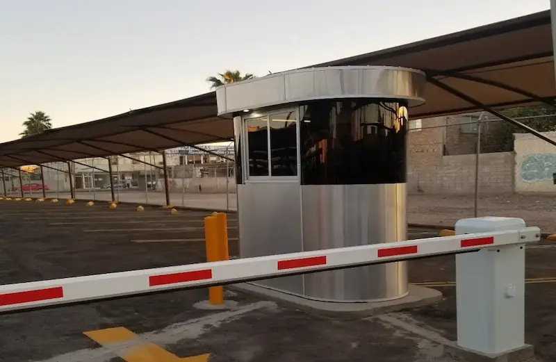 Caseta de pago automatizada para estacionamiento